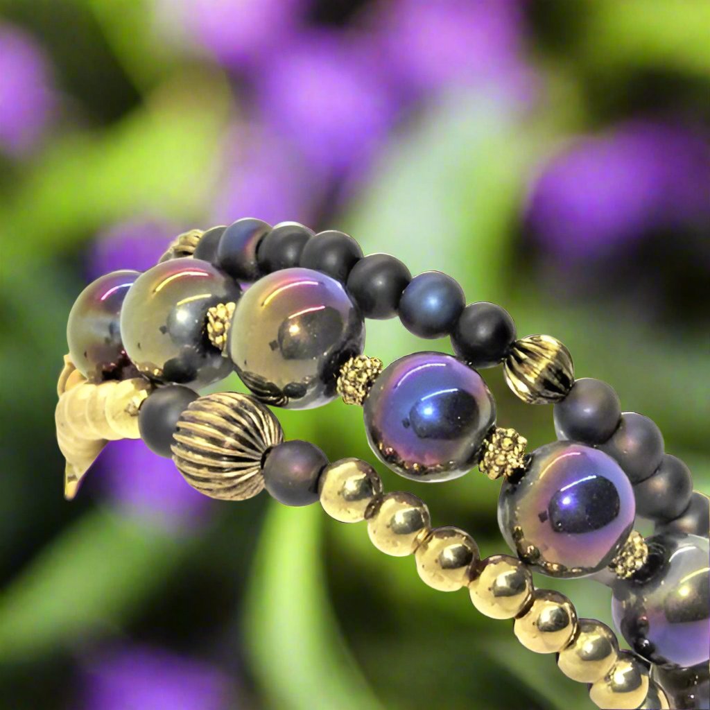 Go To: https://www.artistryjewelry.net/products/amazing-purple-dreams-bracelet
