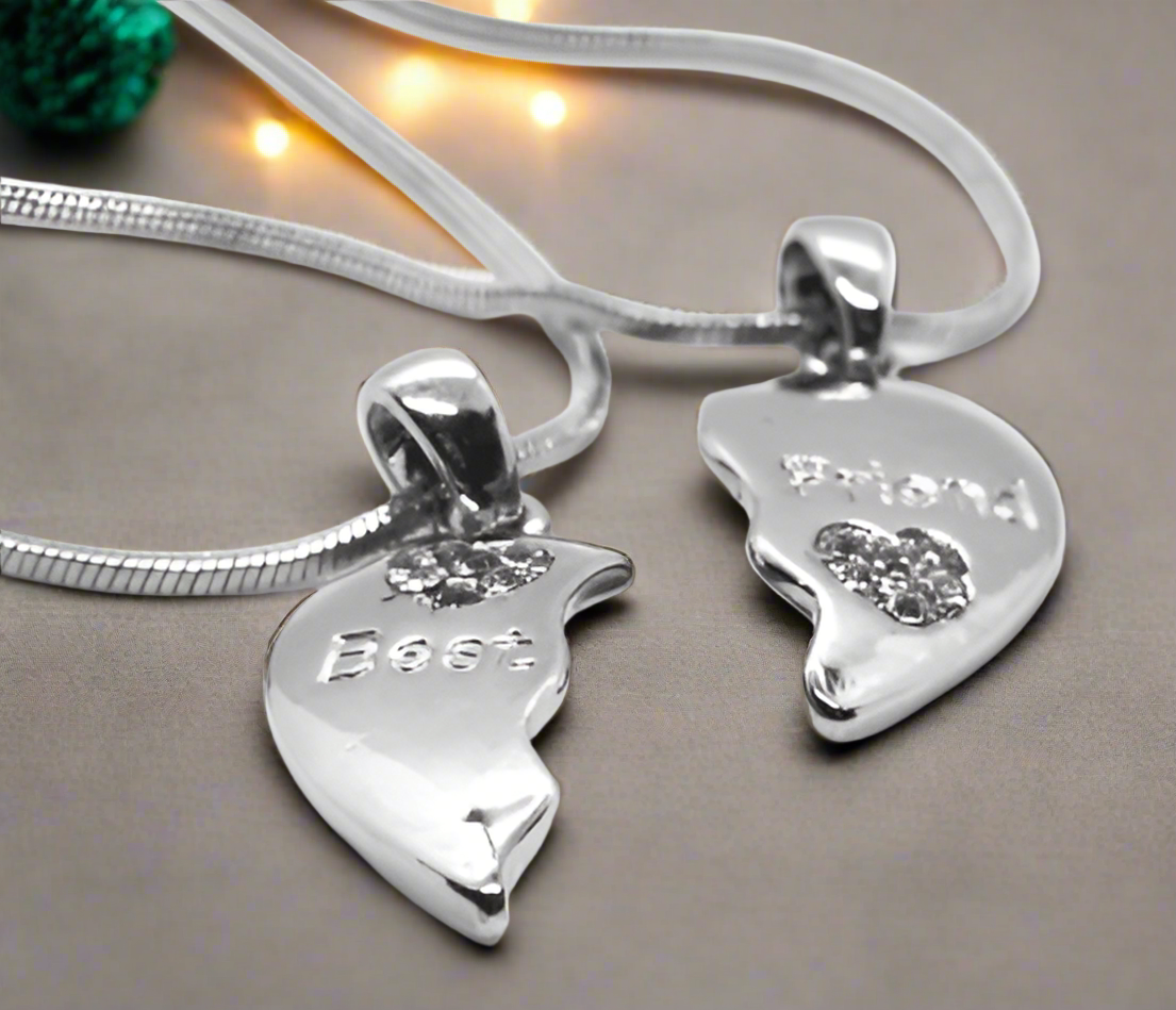 https://www.artistryjewelry.net/products/best-friends-forever-dual-necklace-a-and-c-copy