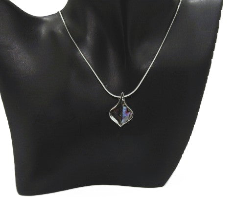 https://www.artistryjewelry.net/products/lovely-paua-leaf-necklace-a