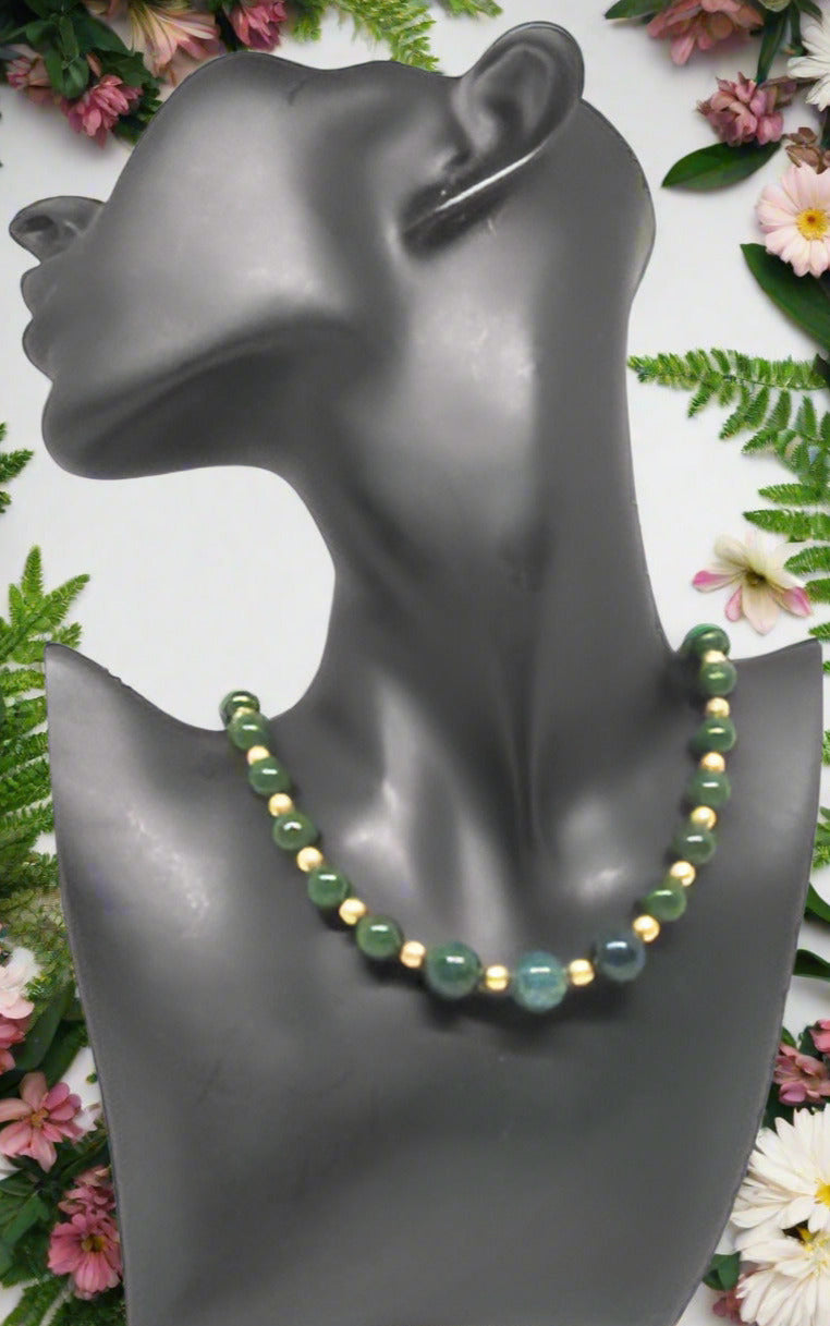 https://www.artistryjewelry.net/products/beautiful-evergreen-delight-necklace