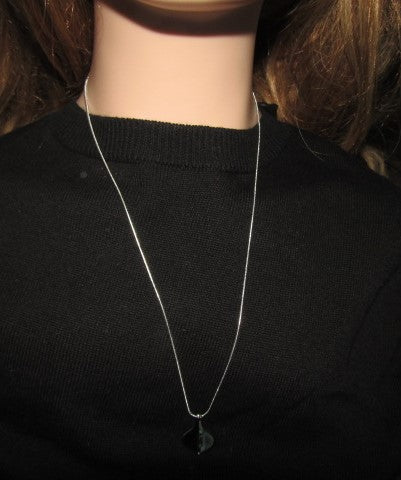https://www.artistryjewelry.net/products/lovely-paua-leaf-necklace-a-copy