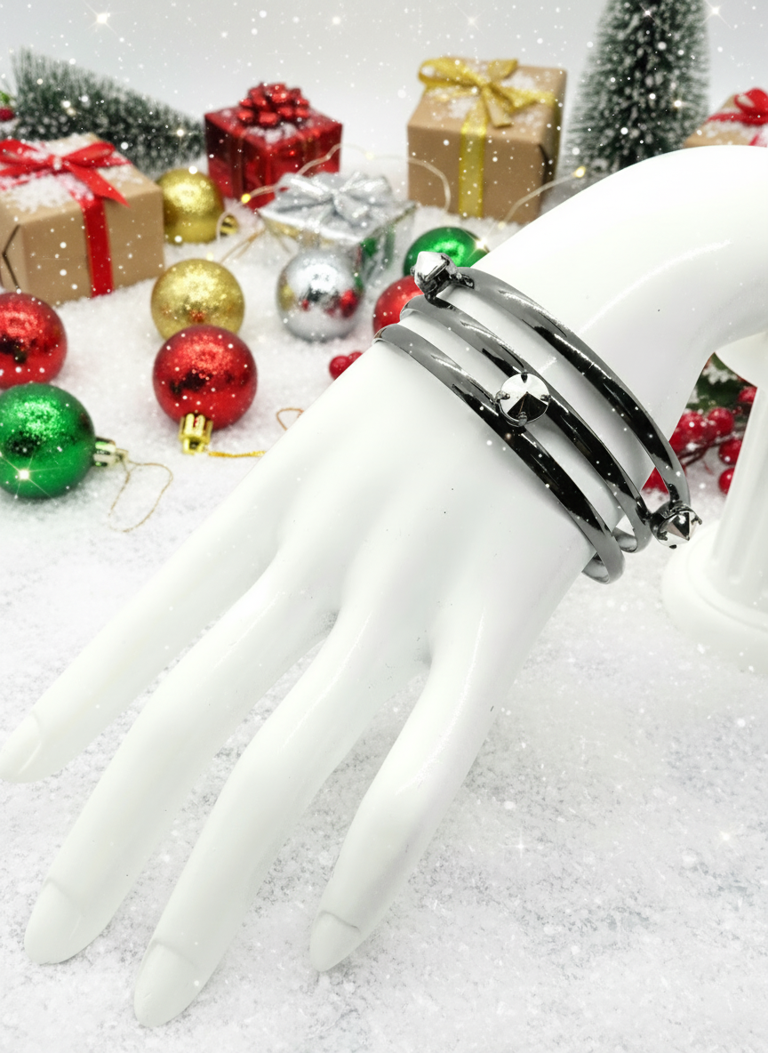 Exciting Triple Bangle Spike Bracelet