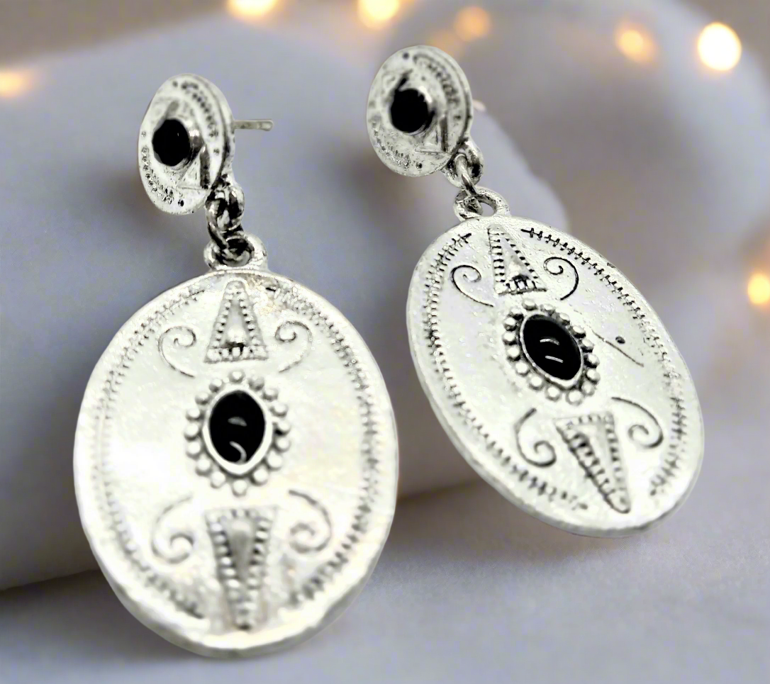 Special Silver Oval Fashion Earrings