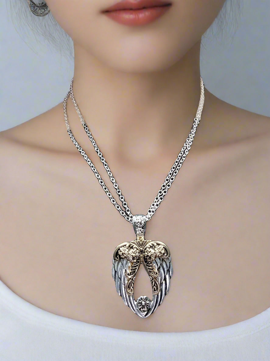 https://www.artistryjewelry.net/products/lovely-religious-inspiration-pendant-necklace