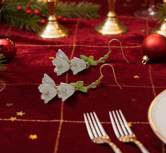 Precious White Flower Dangle Earrings