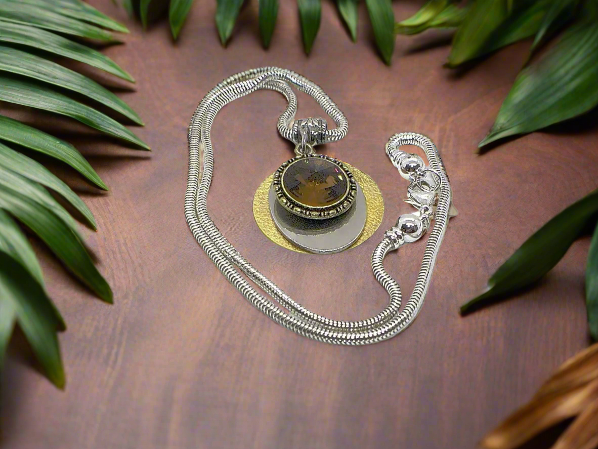 https://www.artistryjewelry.net/products/never-give-up-necklace