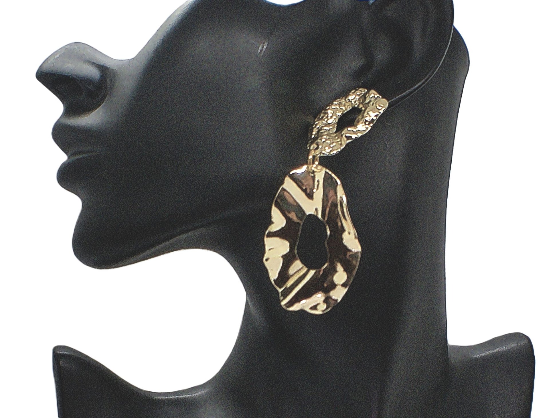 https://www.artistryjewelry.net/products/long-gold-geo-earrings