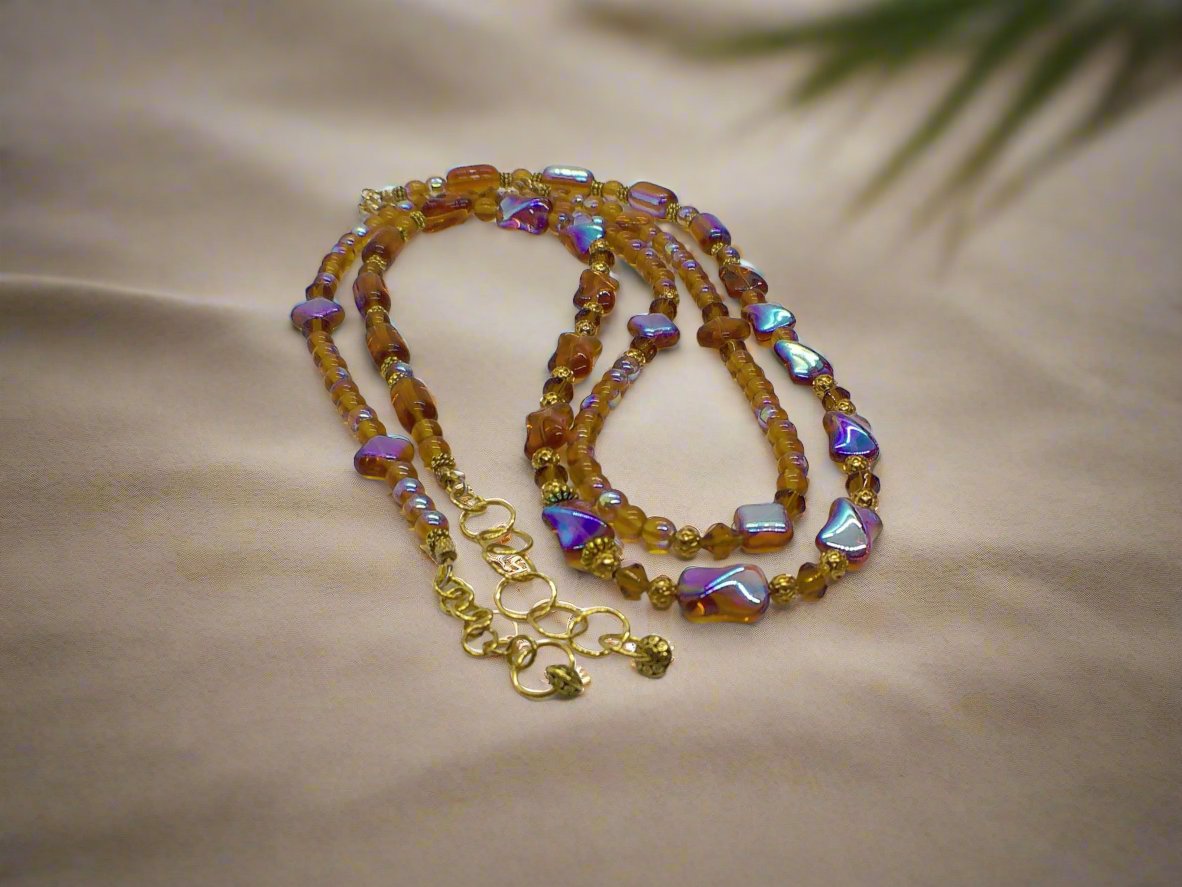 https://www.artistryjewelry.net/products/lovely-sparkles-of-brown-necklace
