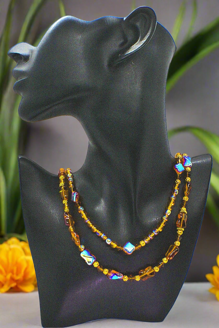 https://www.artistryjewelry.net/products/lovely-sparkles-of-brown-necklace