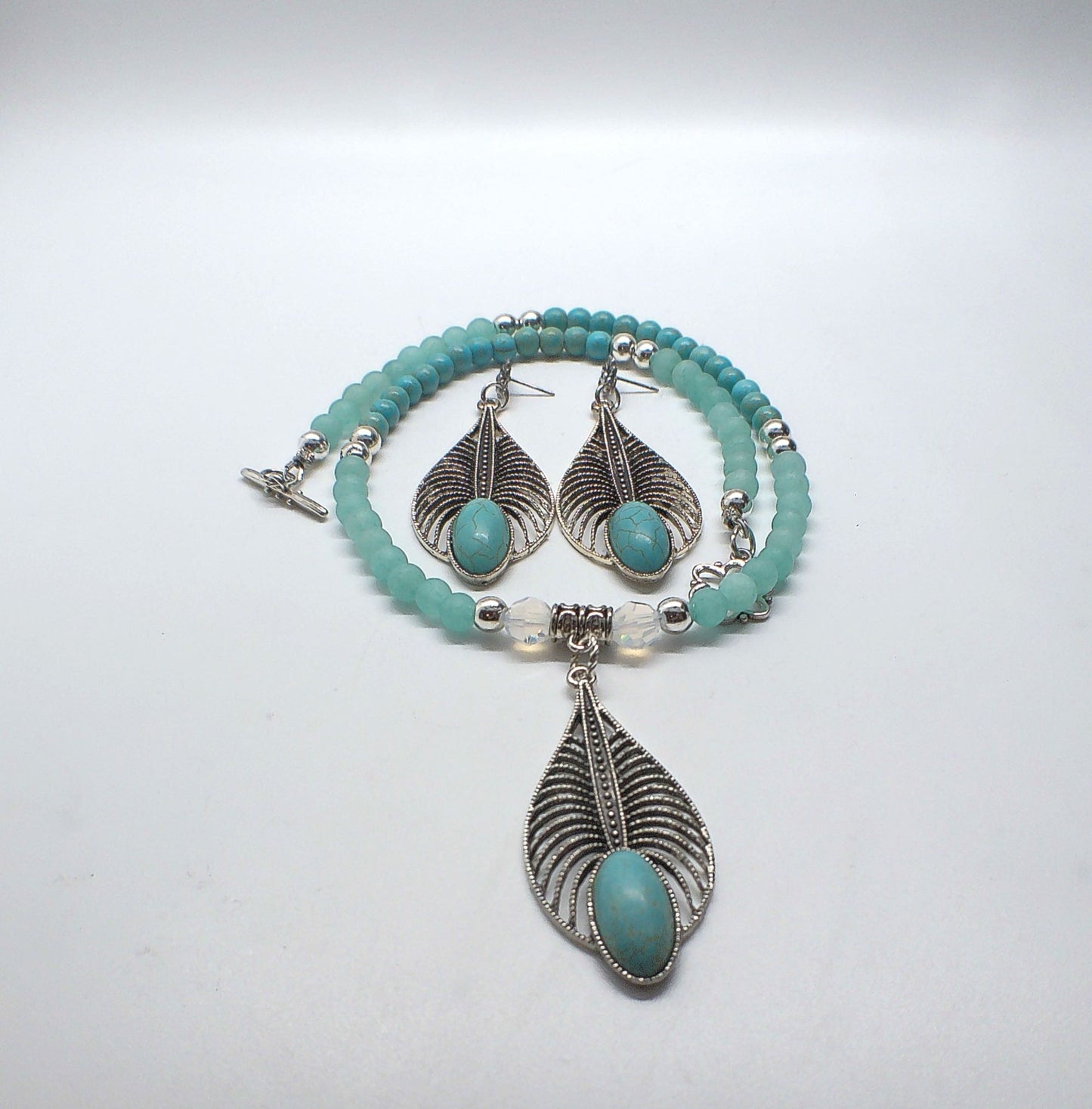 Fabulous Turquoise, Blue Crystal, Silver, and Magnesite, Semi-precious, Beaded Necklace Set - handcrafted by Artistry Jewelry