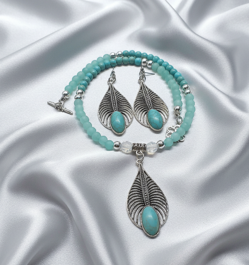 Fabulous Turquoise, Blue Crystal, Silver, and Magnesite, Semi-precious, Beaded Necklace Set - handcrafted by Artistry Jewelry