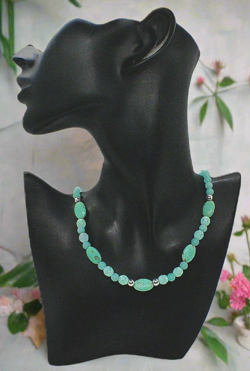 https://www.artistryjewelry.net/products/beautiful-green-goddess-a-matinee-necklace