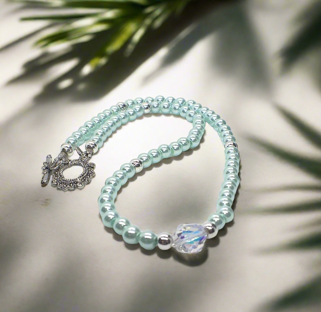 Go To: https://www.artistryjewelry.net/products/copy-of-beautiful-green-goddess-a-princess-necklace