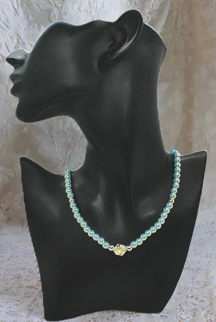 Go To: https://www.artistryjewelry.net/products/copy-of-beautiful-green-goddess-a-princess-necklace