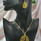 https://www.artistryjewelry.net/products/beautiful-golden-pleasure-necklace-set