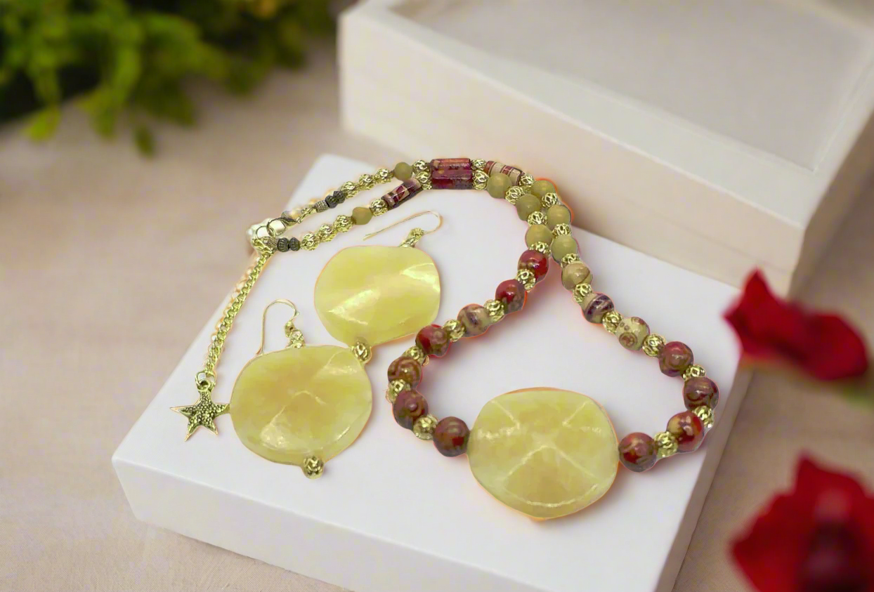 https://www.artistryjewelry.net/products/tropical-show