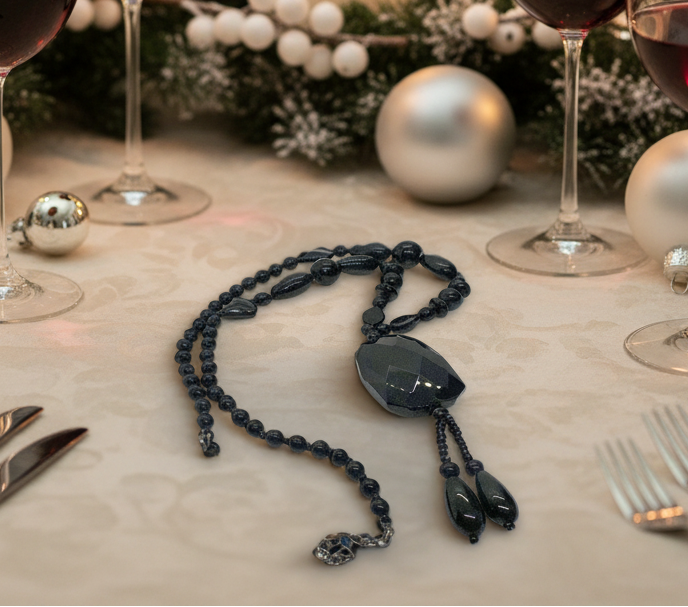 Lovely Black Faceted Necklace