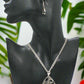 https://www.artistryjewelry.net/products/beautiful-teardrop-beauty-necklace-set