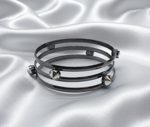 Exciting Triple Bangle Spike Bracelet