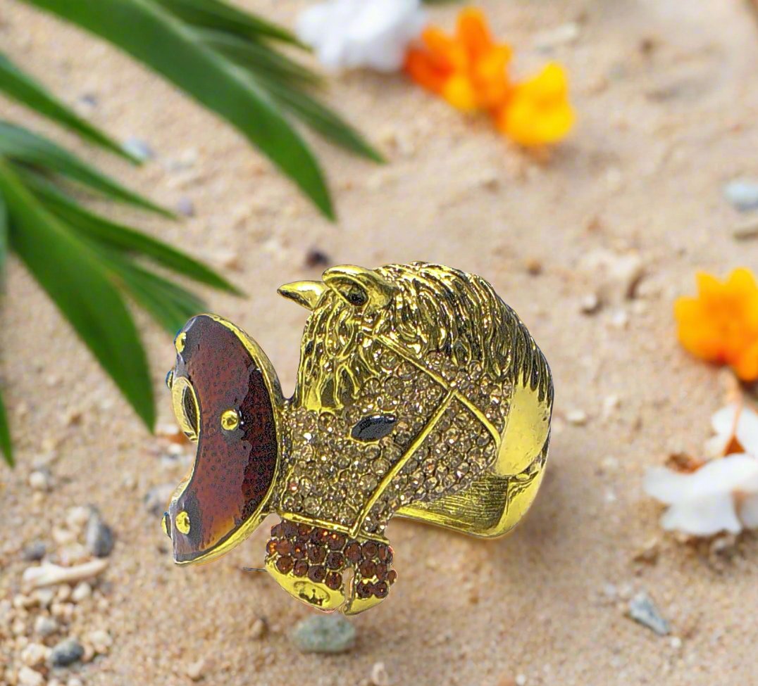 https://www.artistryjewelry.net/products/western-bangle
