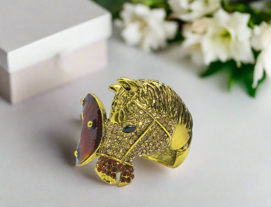 https://www.artistryjewelry.net/products/western-bangle