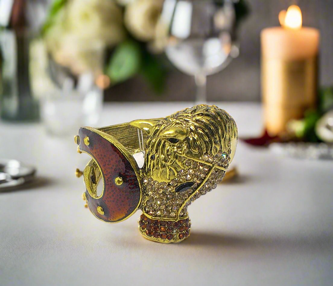 https://www.artistryjewelry.net/products/western-bangle