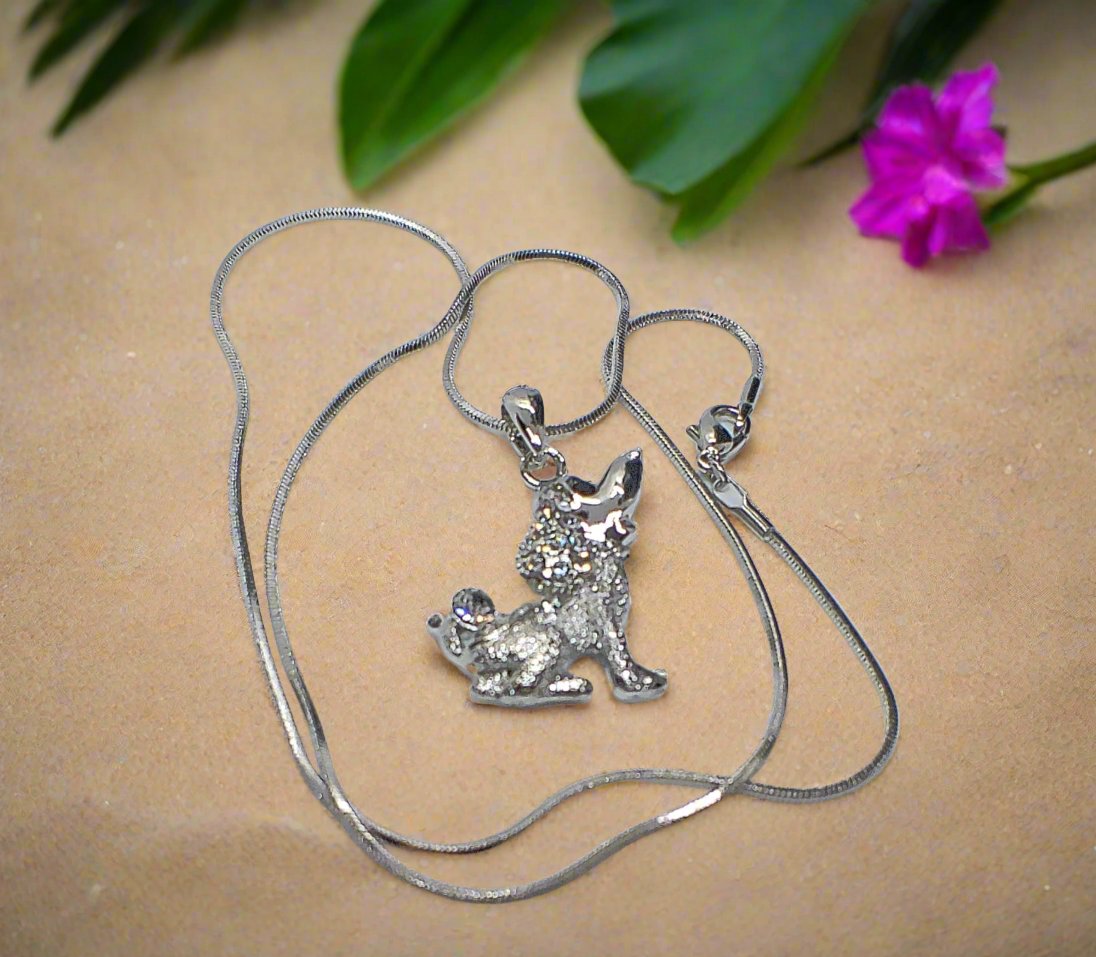 https://www.artistryjewelry.net/products/puppy-love-necklace