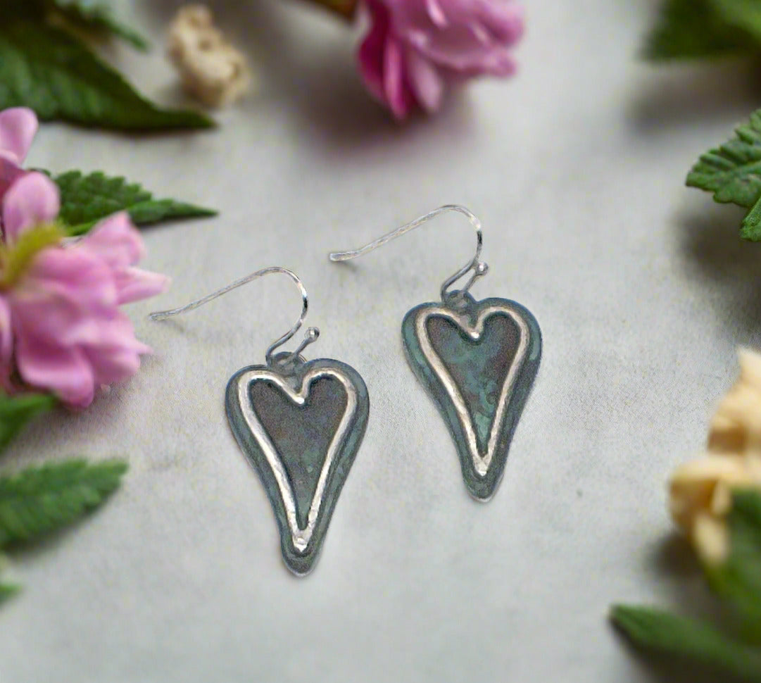https://www.artistryjewelry.net/products/patina-heart-earrings