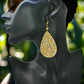 https://www.artistryjewelry.net/products/glittering-teardrop-leather-earrings