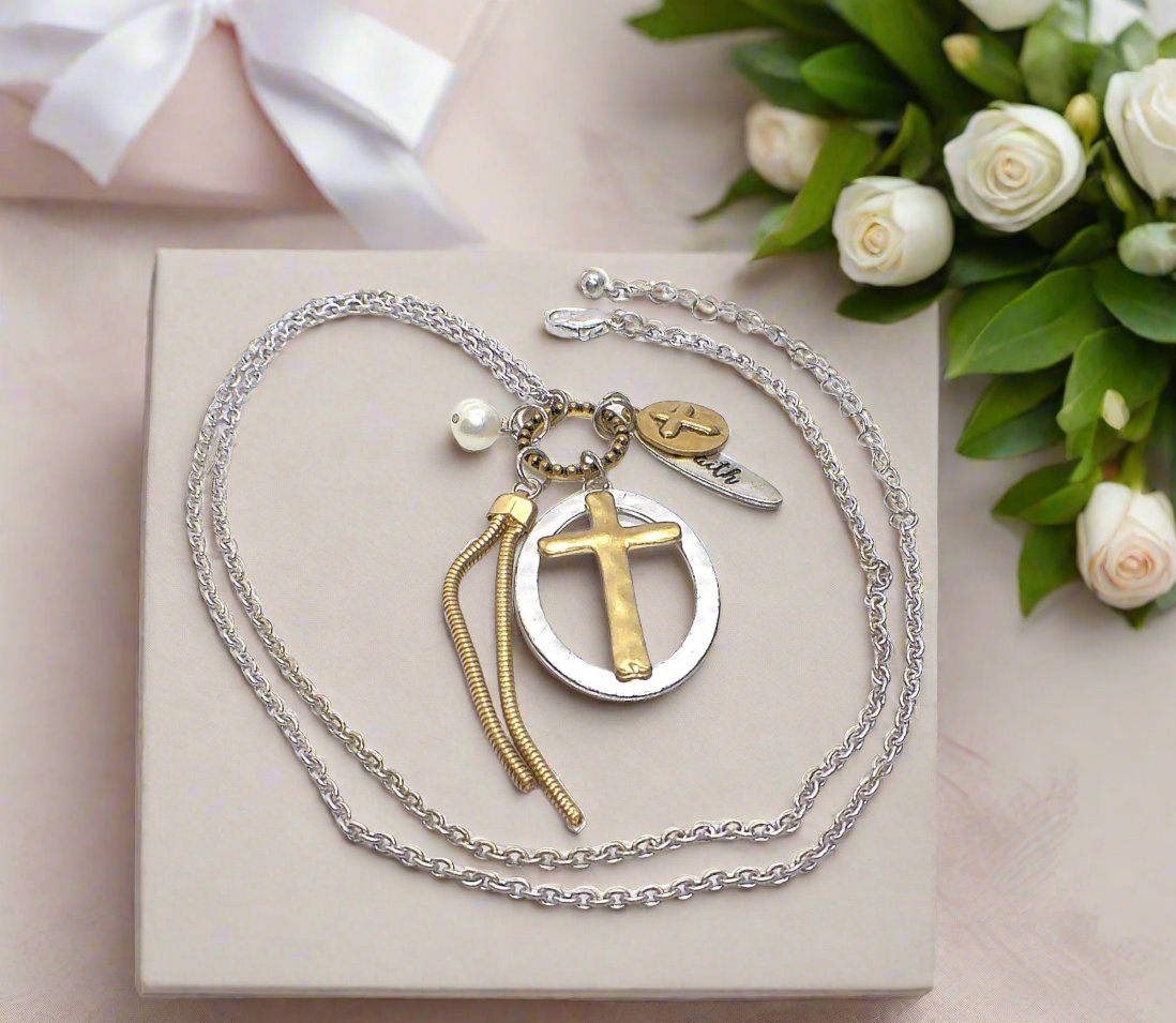 https://www.artistryjewelry.net/products/inspiration-multi-charm-necklace