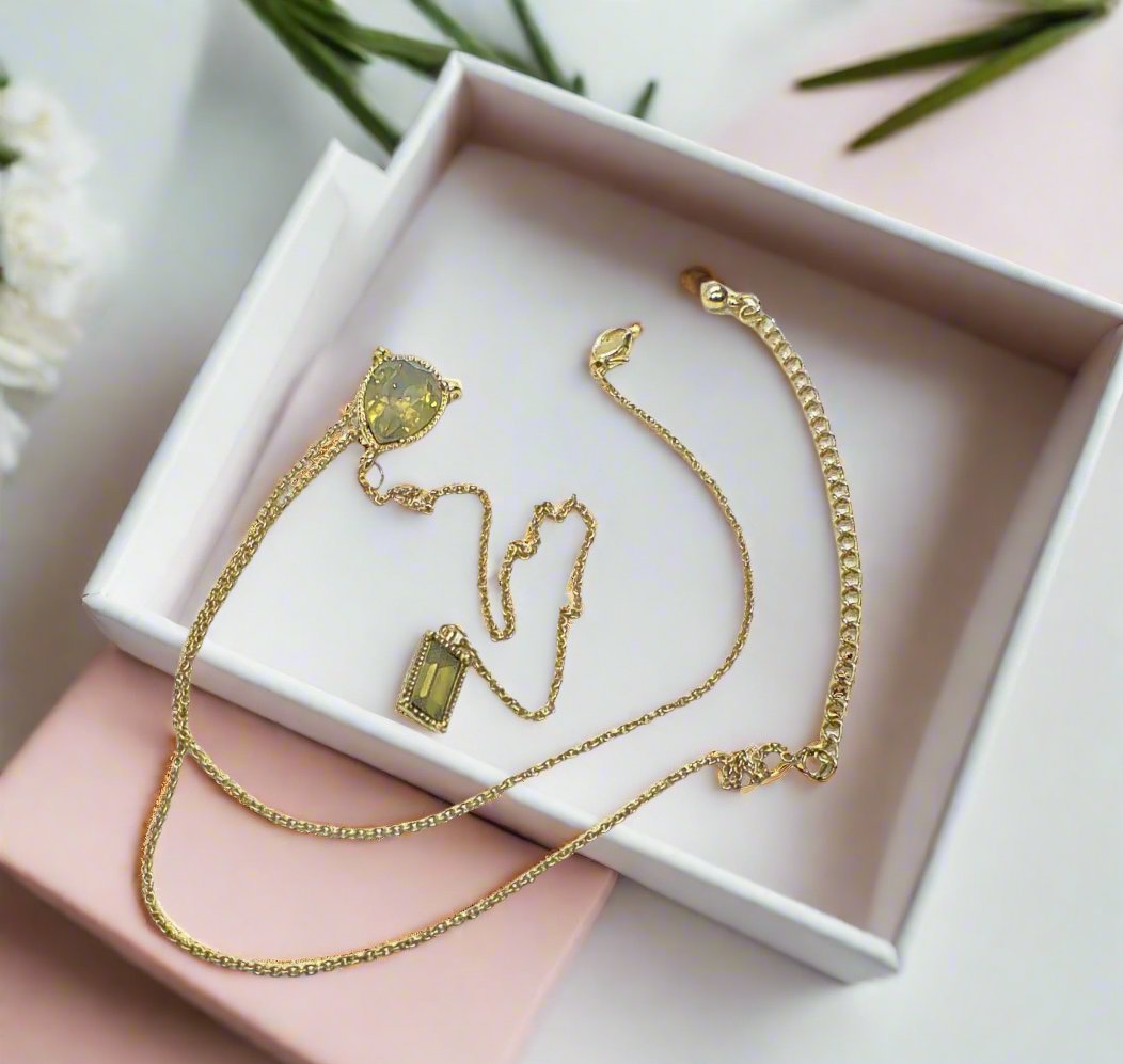 https://www.artistryjewelry.net/products/fine-chain-y-necklace