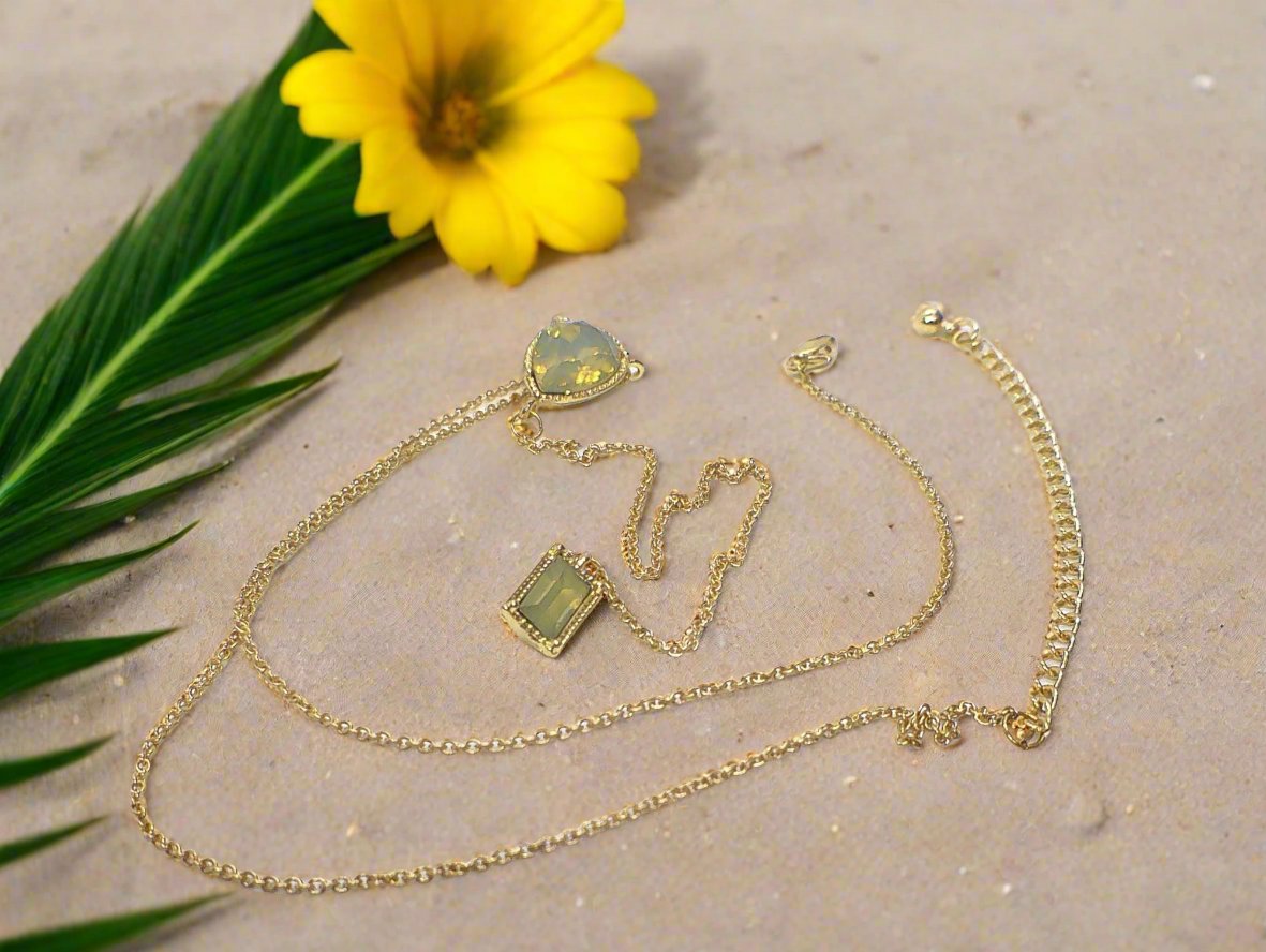 https://www.artistryjewelry.net/products/fine-chain-y-necklace