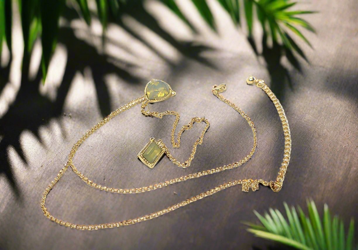 https://www.artistryjewelry.net/products/fine-chain-y-necklace