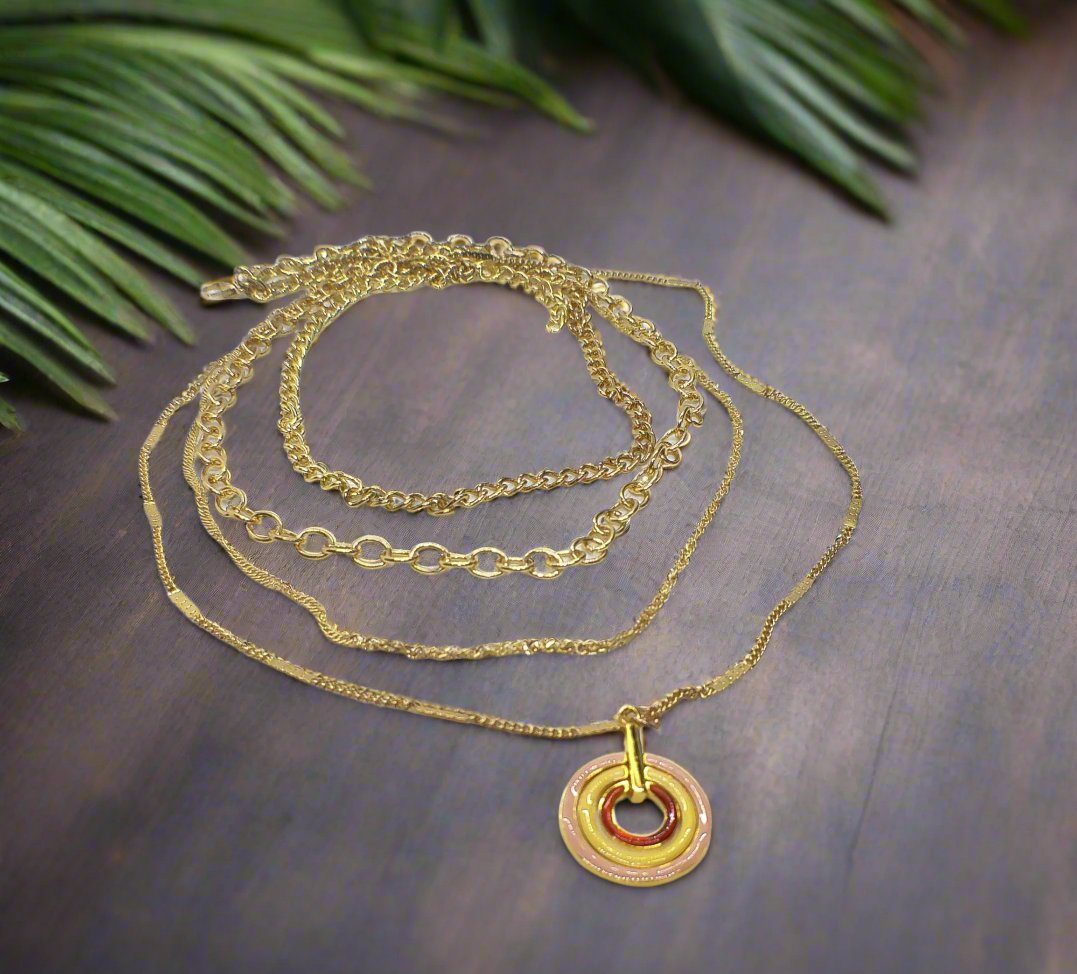 https://www.artistryjewelry.net/products/beautiful-multilayer-gold-necklace