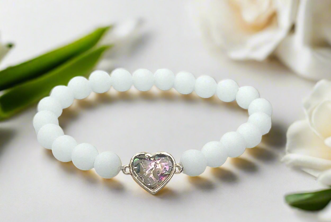 https://www.artistryjewelry.net/products/gorgeous-heart-abalone-bracelet