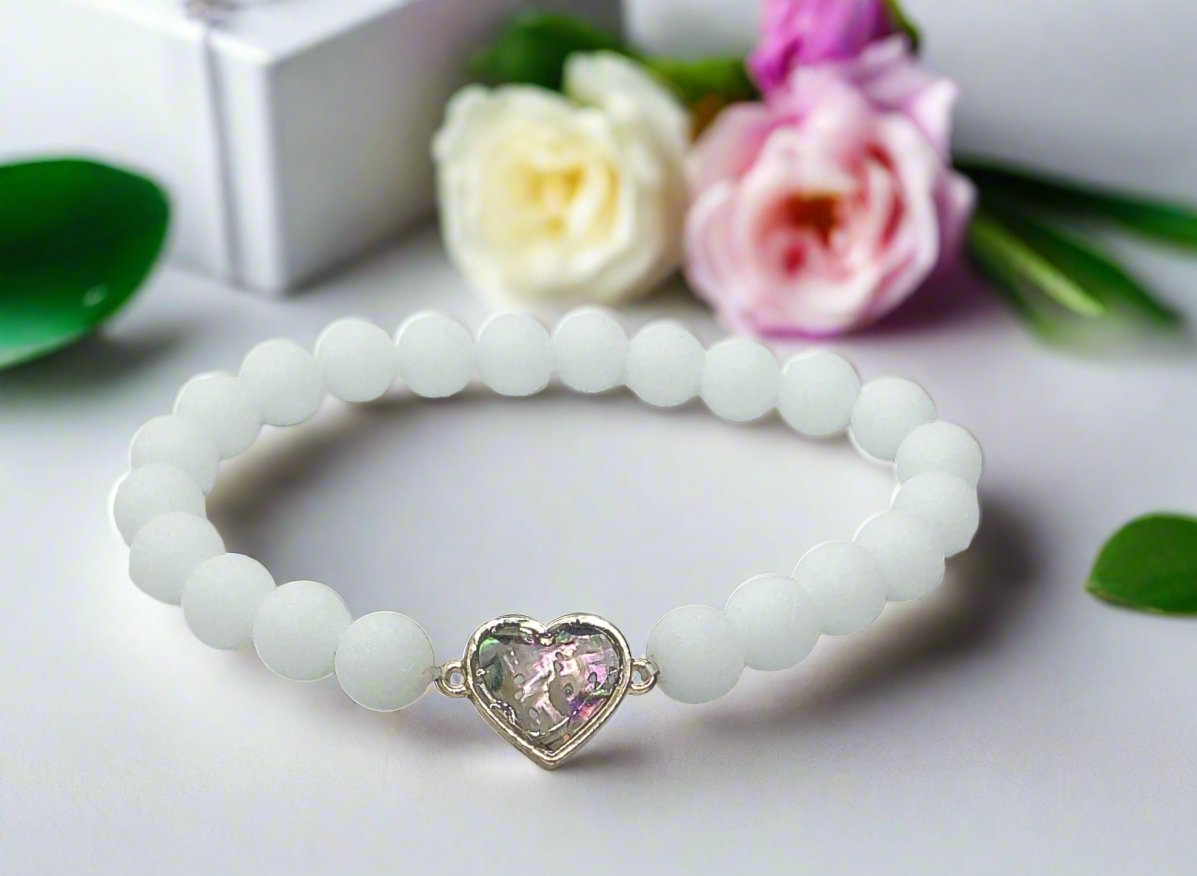 https://www.artistryjewelry.net/products/gorgeous-heart-abalone-bracelet