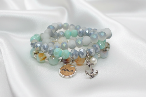 Lovely "Hope" Bracelet
