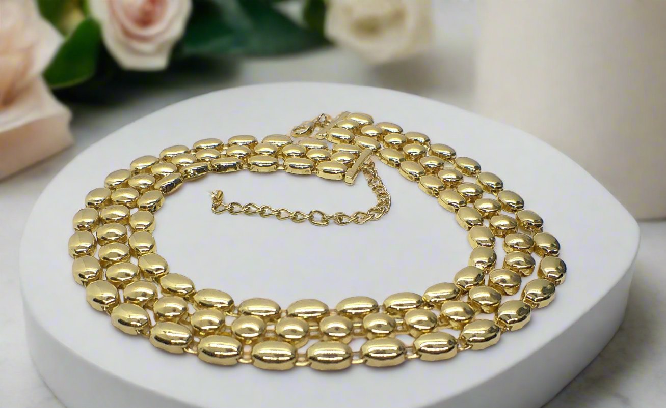 https://www.artistryjewelry.net/products/layered-curb-chain-necklace