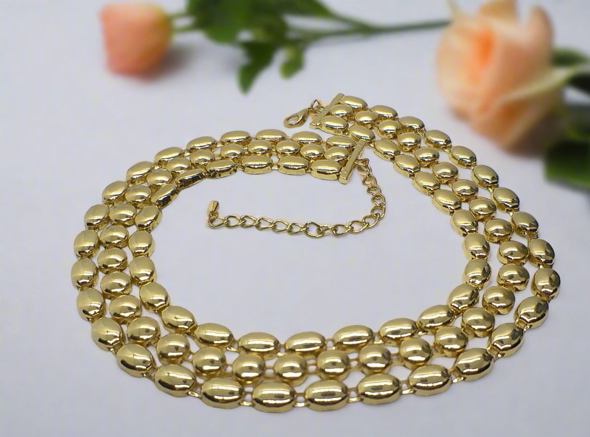 https://www.artistryjewelry.net/products/layered-curb-chain-necklace