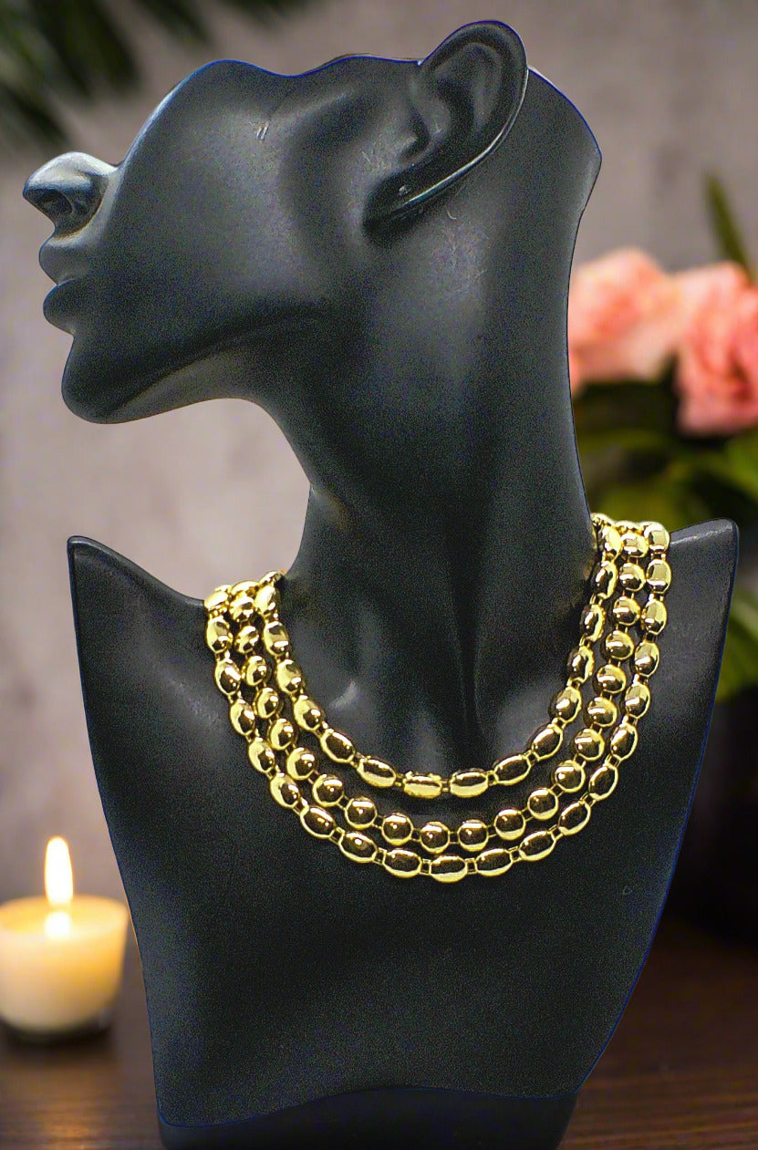 https://www.artistryjewelry.net/products/layered-curb-chain-necklace