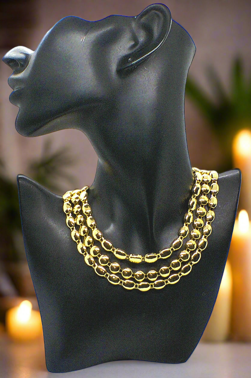 https://www.artistryjewelry.net/products/layered-curb-chain-necklace