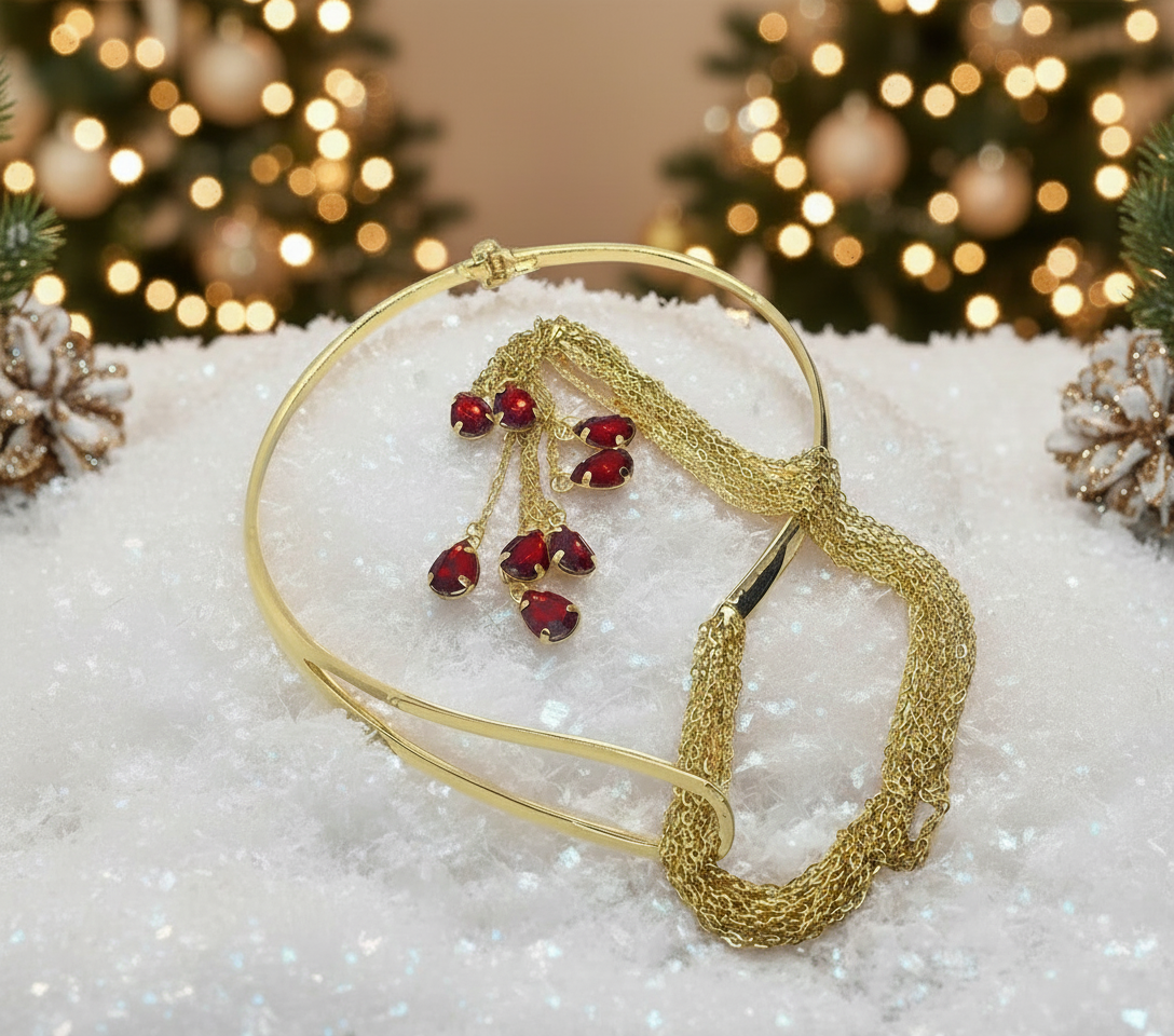 Lovely Multi Chain Fringe Choker