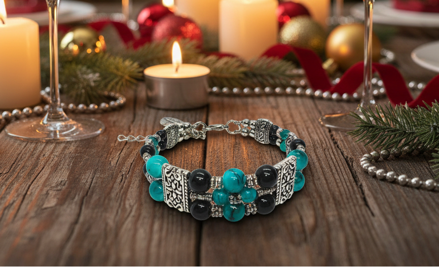 Gorgeous Black and Turquoise Bracelet