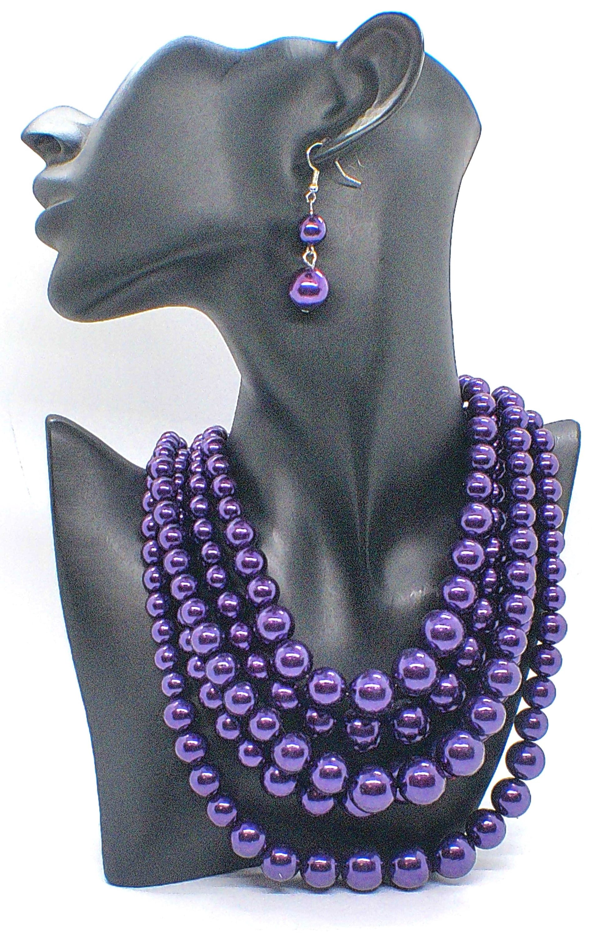 https://www.artistryjewelry.net/products/gorgeous-purple-multi-strand-necklace-set