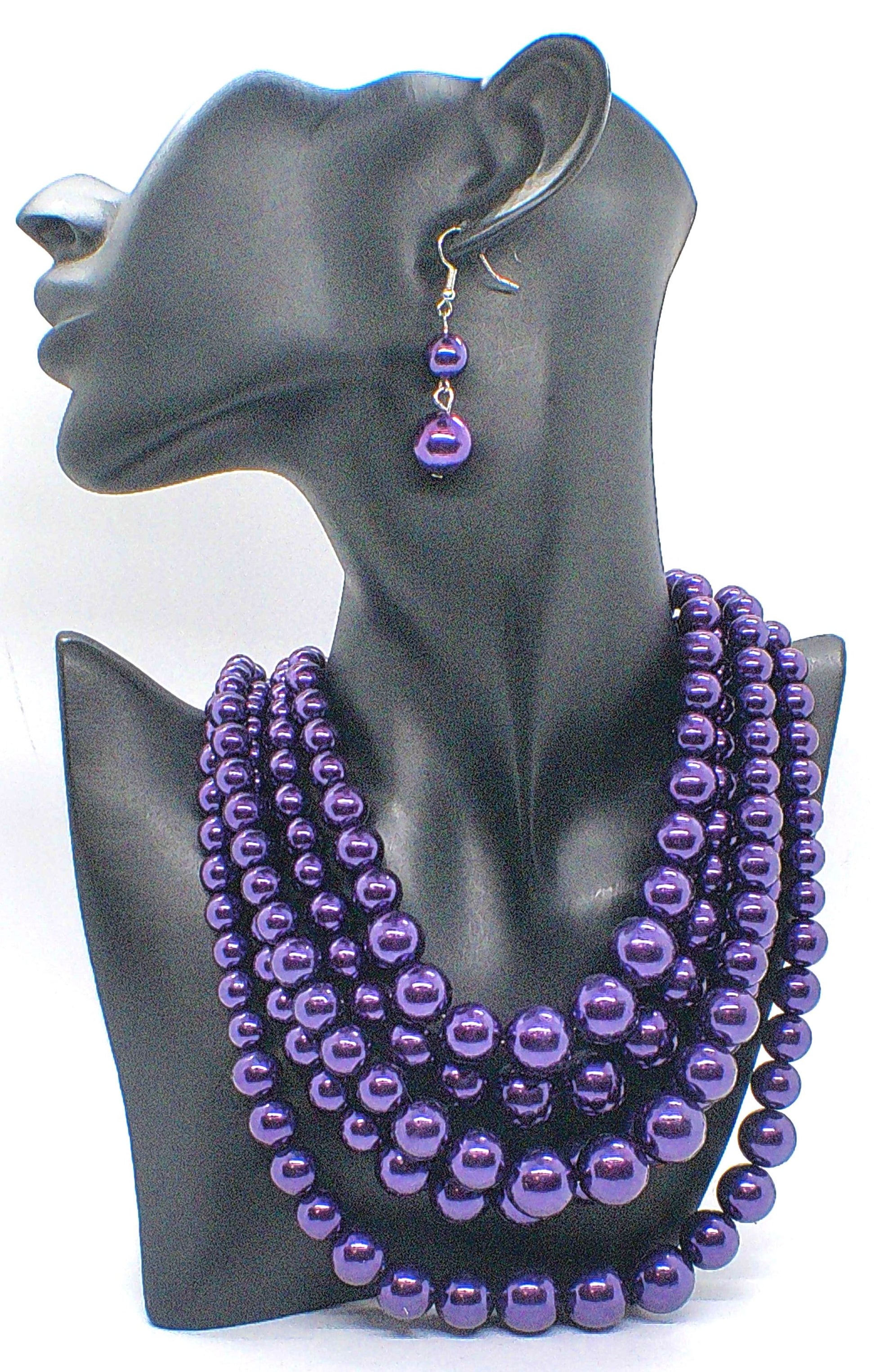 https://www.artistryjewelry.net/products/gorgeous-purple-multi-strand-necklace-set