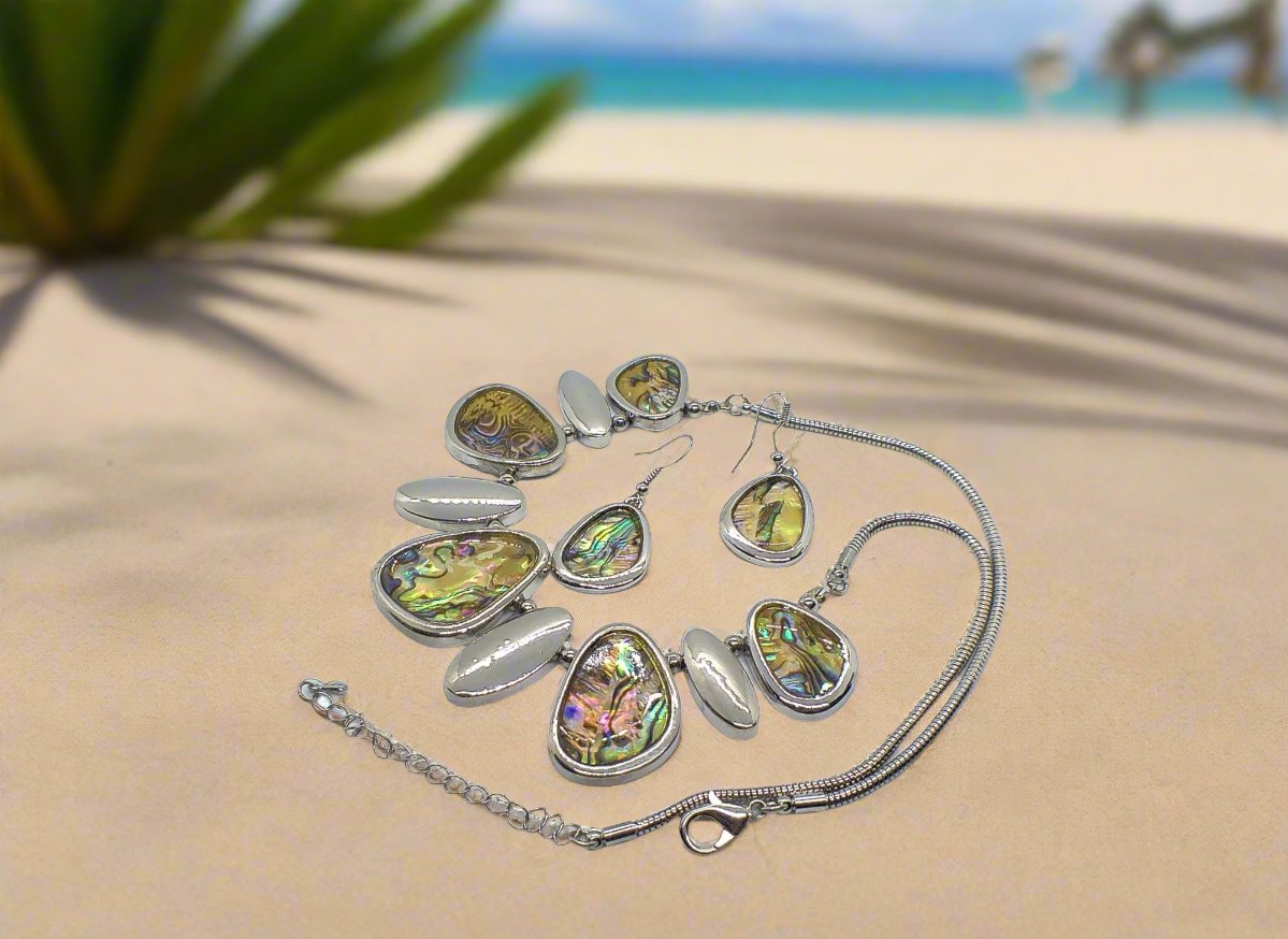 https://www.artistryjewelry.net/products/gorgeous-abalone-necklace-set