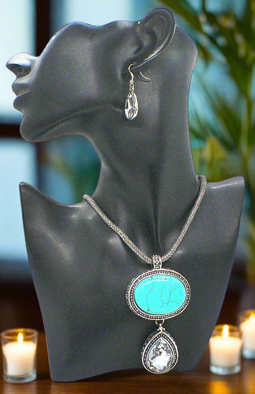 https://www.artistryjewelry.net/products/turquoise-and-rhinestone