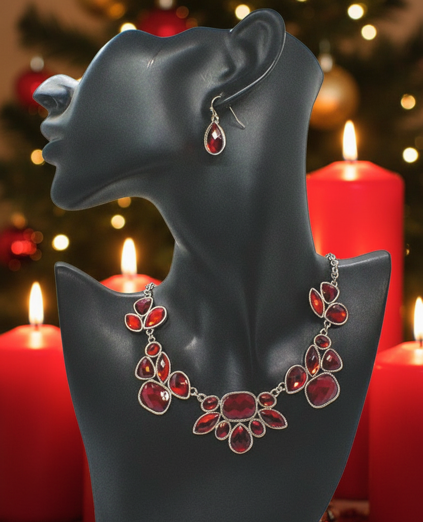 Lovely Red and Silver Necklace Set