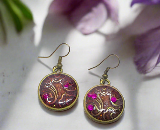 https://www.artistryjewelry.net/products/lovely-purple-earrings-1