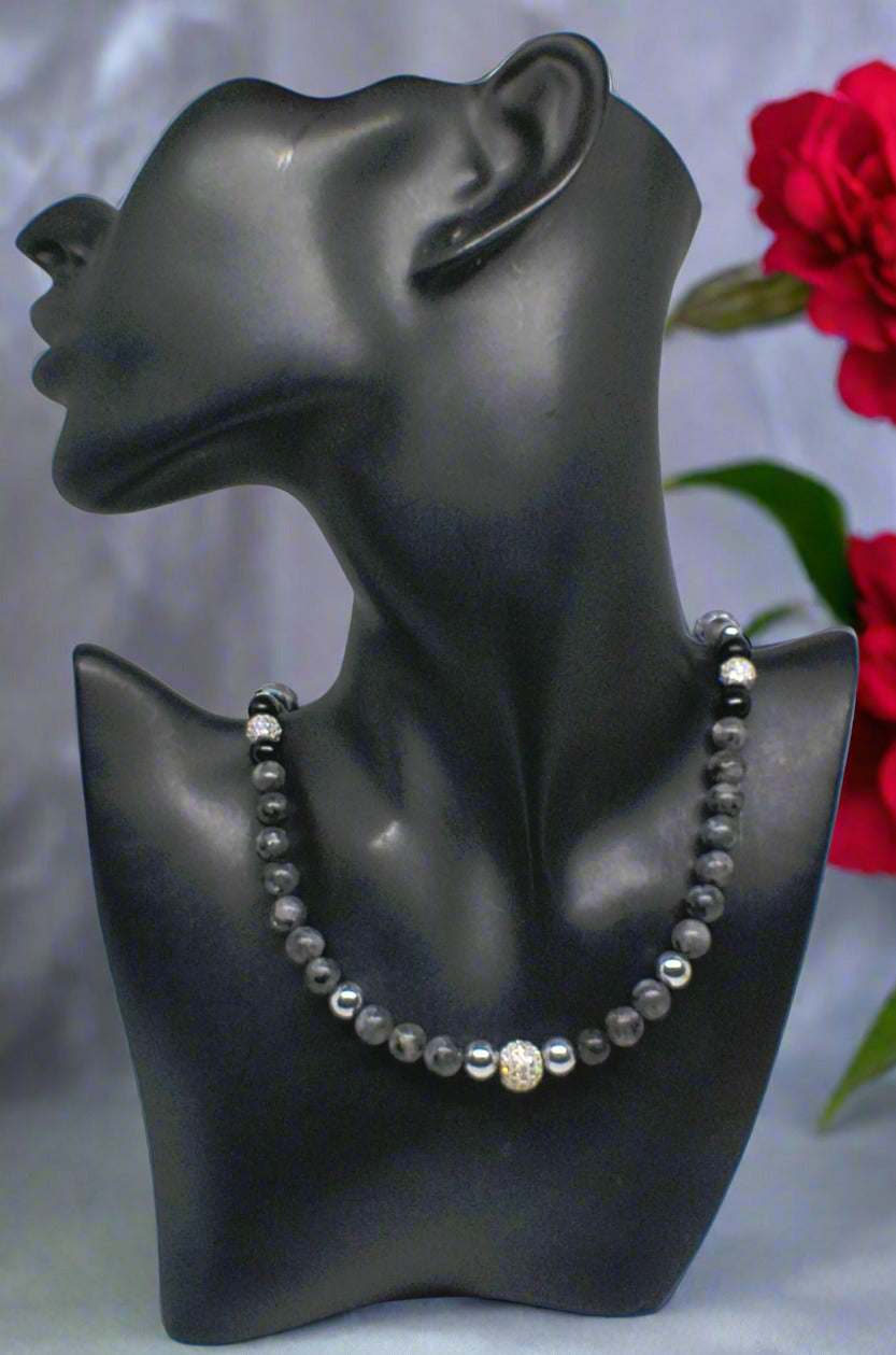 https://www.artistryjewelry.net/products/ravishing-natural-labradorite-cubic-zirconia-and-crystal-beaded-necklace-by-artistry-jewelry